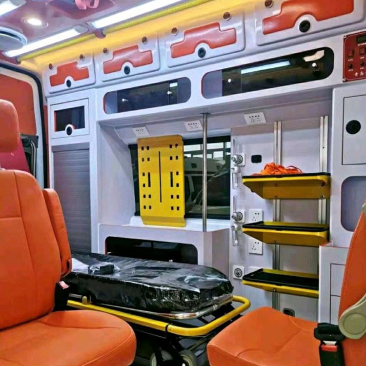 大姚长途救护车护送病人租赁价格